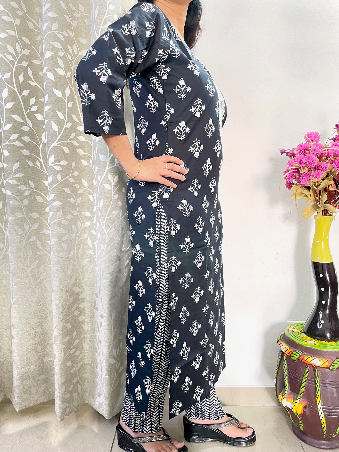 Cotton Printed Straight Kurta and Pant - Black